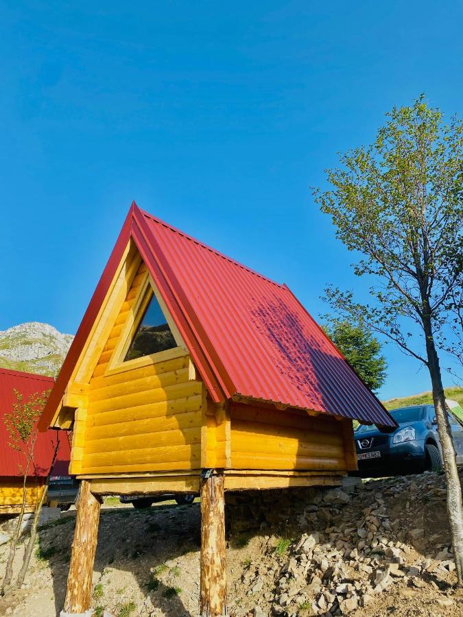 Kapetanovo Jezero Bungalov Bed and Breakfast Podgorica Exterior foto